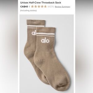 New Alo Yoga Socks, medium